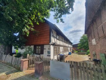 Das Bauernhaus der vielen Möglichkeiten mit Nebengebäude und schönem Grundstück, 38304 Halchter, Bauernhaus