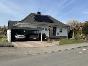 Wohnglück I Lebensfreude I Vielfallt I Lichtdurchfluteter Bungalow mit Ausbaureserve und Wohnkeller, 38110 Braunschweig, Bungalow