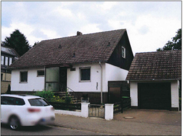 Ruhig gelegenes Einfamilienhaus mit Garage und Ausbaureserve Dachgeschoss, 38110 Harxbüttel, Einfamilienhaus