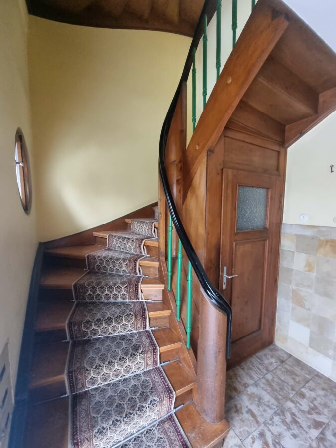 Zwei 3-Familienhäuser auf einem Grundstück in bester Lage - Treppe